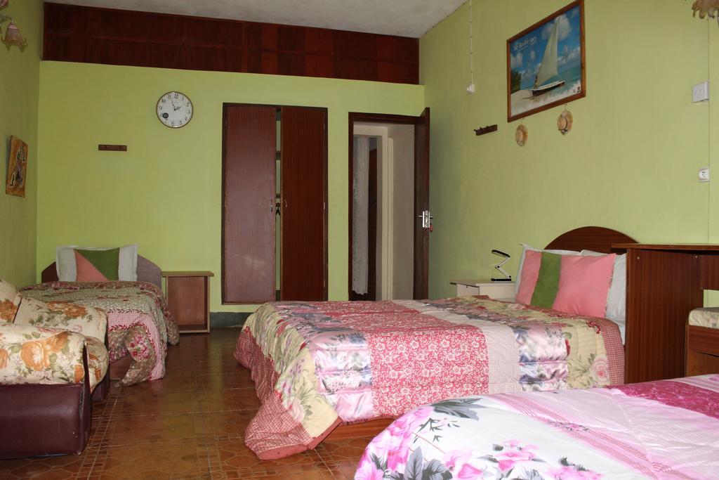 Villa Le Chapo Port Mathurin Room photo