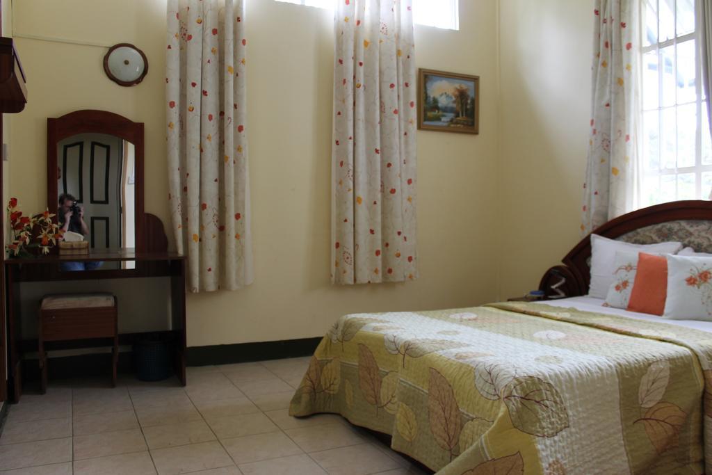 Villa Le Chapo Port Mathurin Room photo