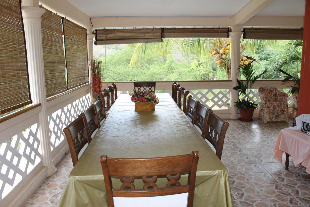 Villa Le Chapo Port Mathurin Exterior photo